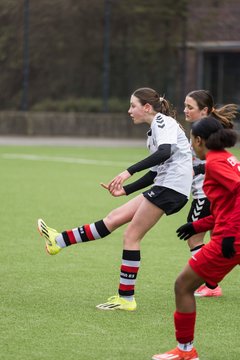 Bild 121 - wCJ Eimsbuettler TV : Altona 93 - Ergebnis: 1:1